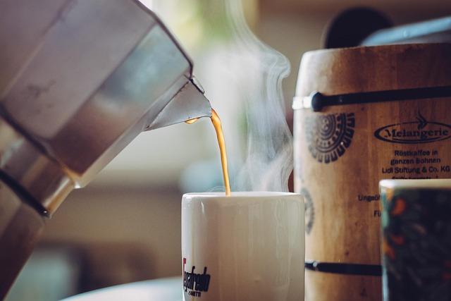 The Energizing ‍Power of Caffeine and How ⁢it Kicks Your Day into Gear